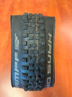 Prodám plášť Schwalbe Hans Dampf, rozměr 29" x 2,4, verze Super Trail, TL-Easy, Evo