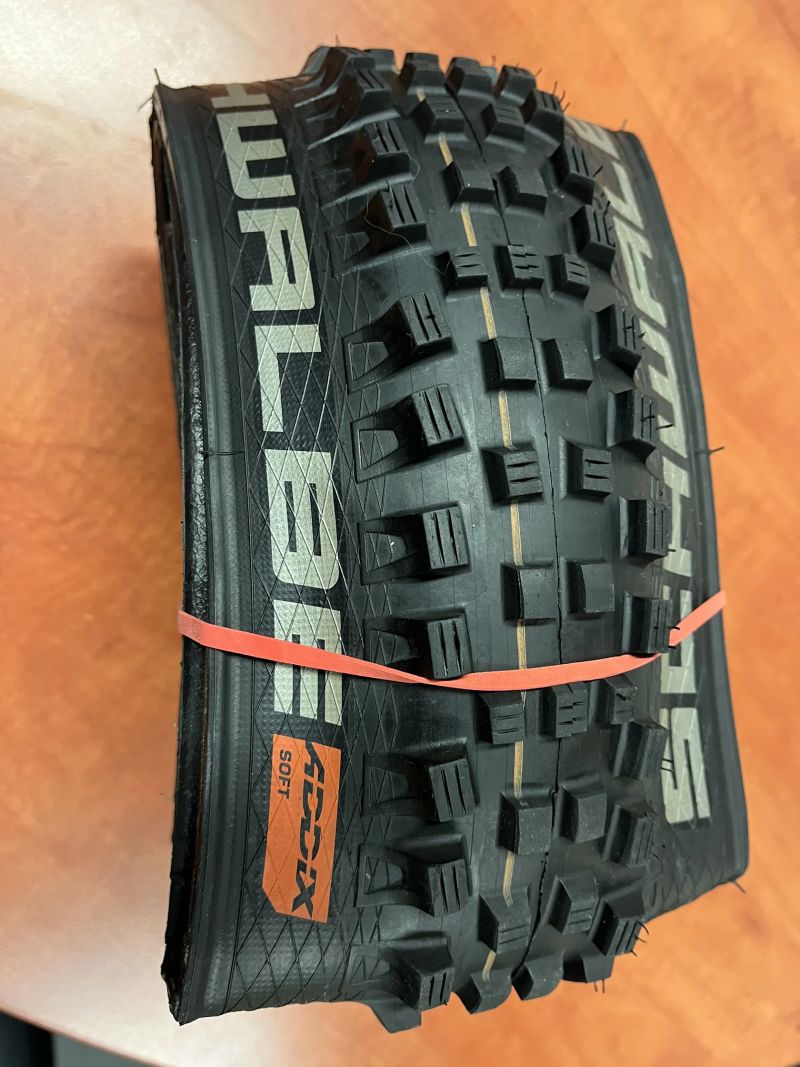 Prodám plášť Schwalbe Magic Marry 29 x 2,4" Super Trail Addix Soft TL-Easy Evo