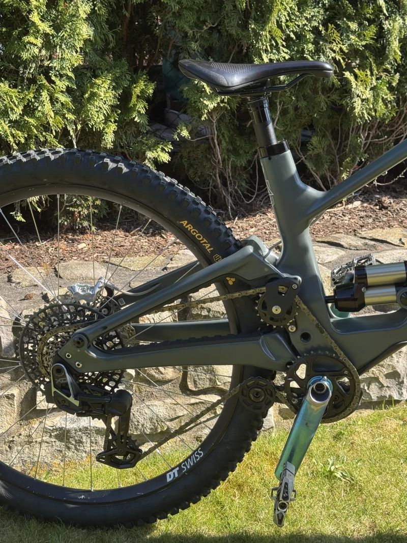 Forbidden Dreadnought V2 RÁM