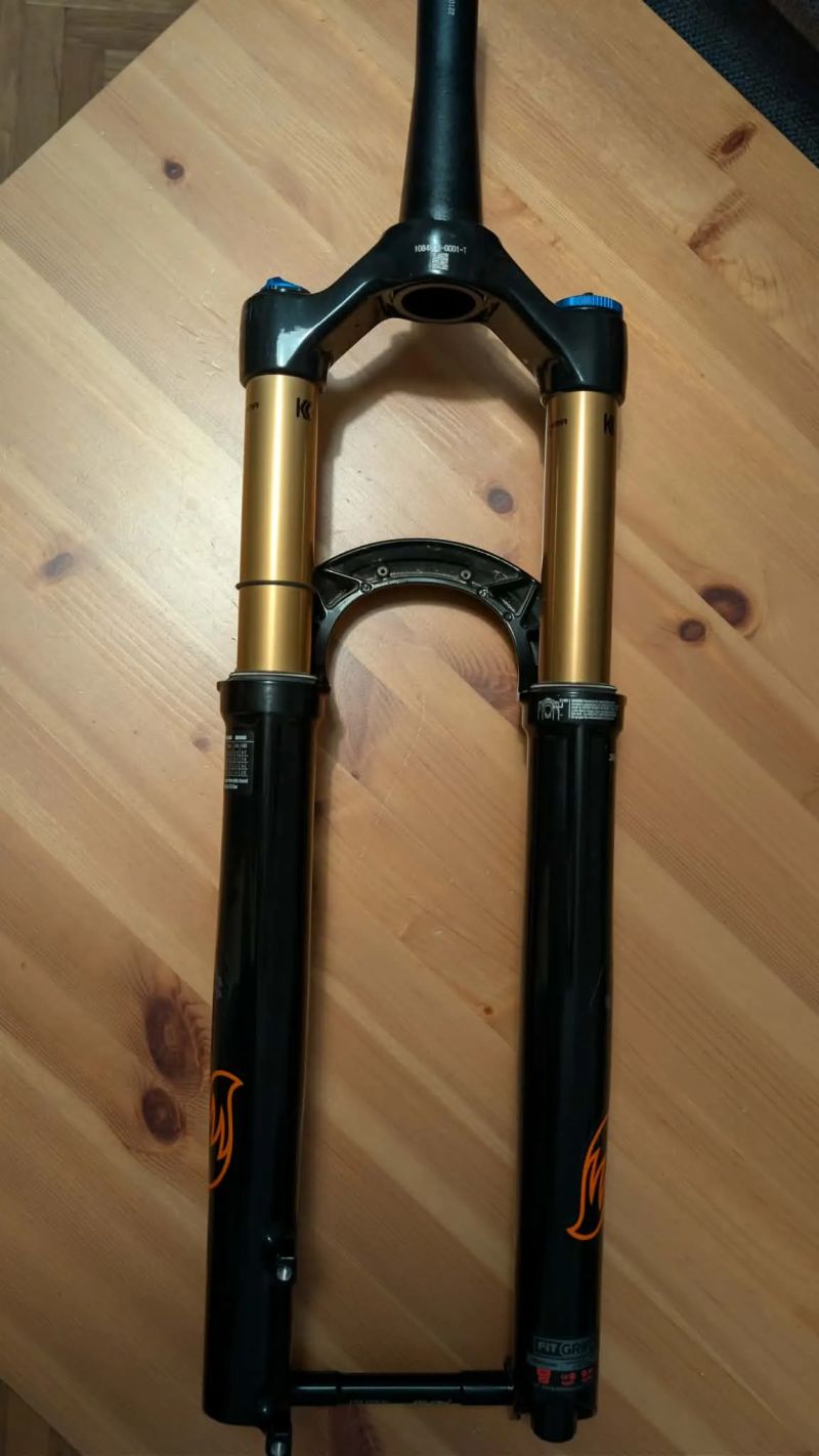 Fox 34 Factory Grip2