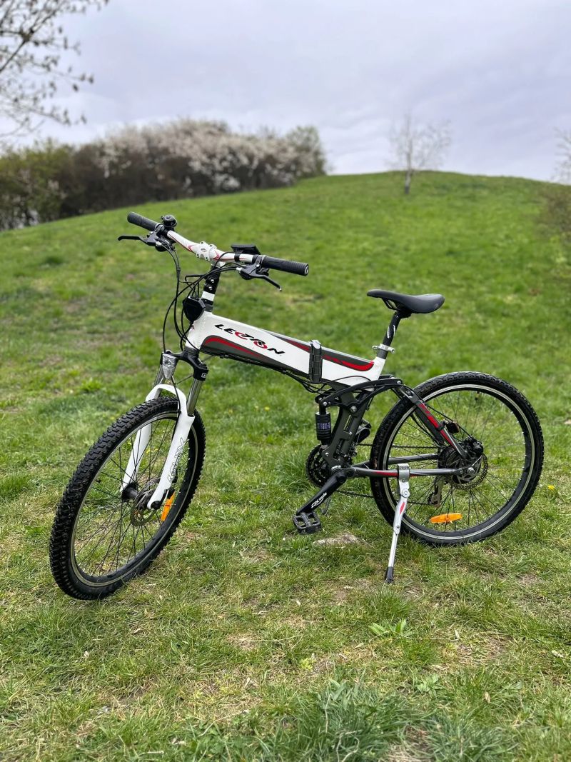 Skládací elektrokolo Lectron F12