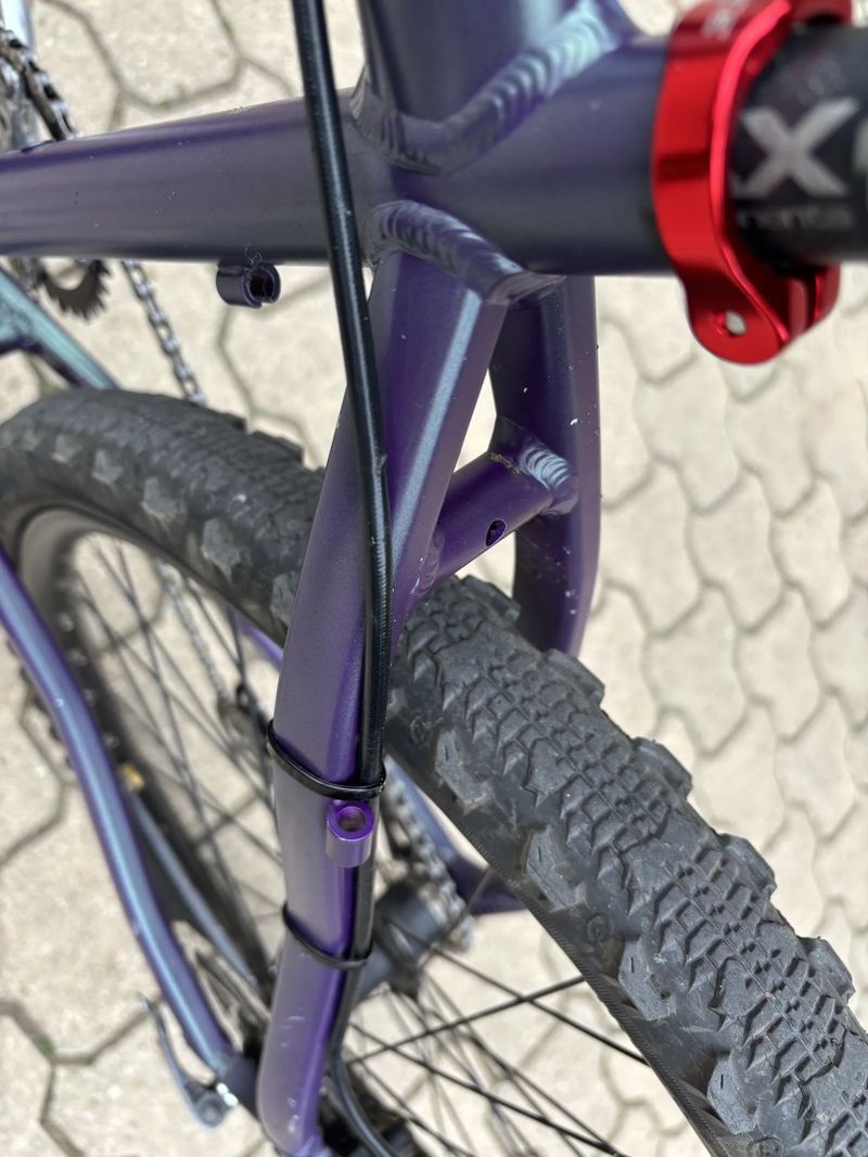 Oldschool dirt Amulet Stiff 2006