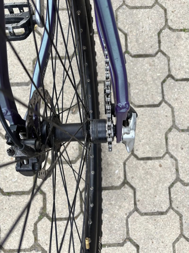 Oldschool dirt Amulet Stiff 2006