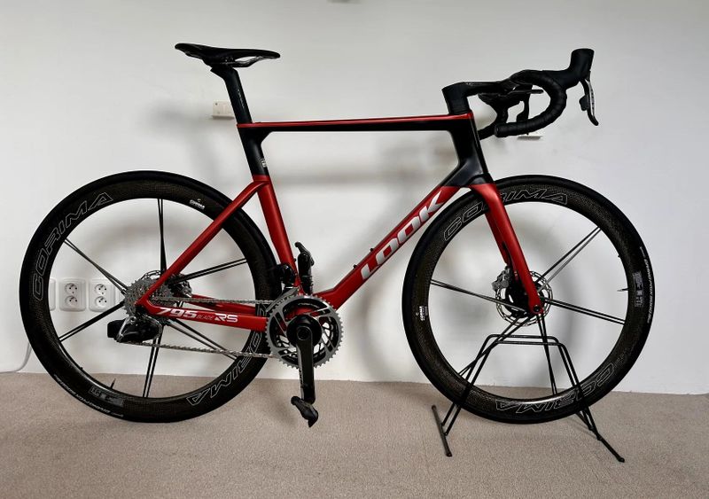 Look RS795 Blade - rezervace