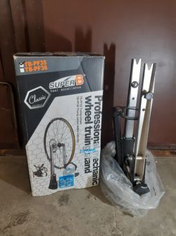 Centrovací stolice Super B TB-PF35