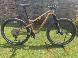 Prodám Canyon Lux Trail CF 7