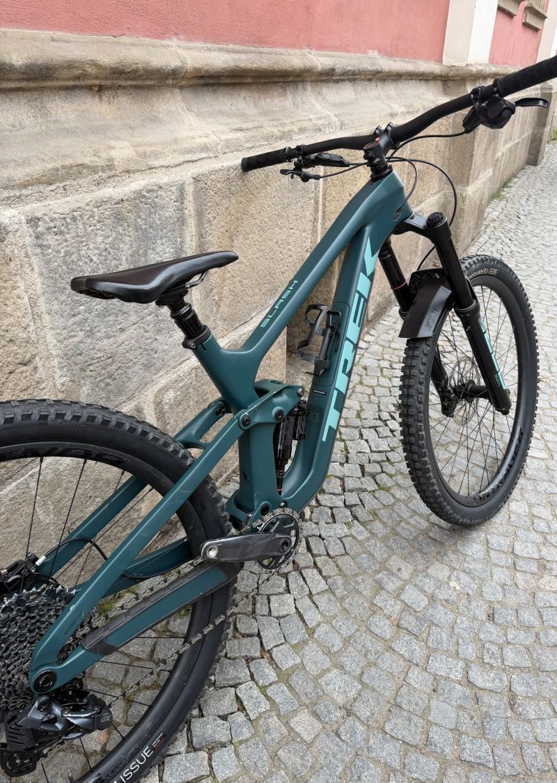 Trek Slash 9.8