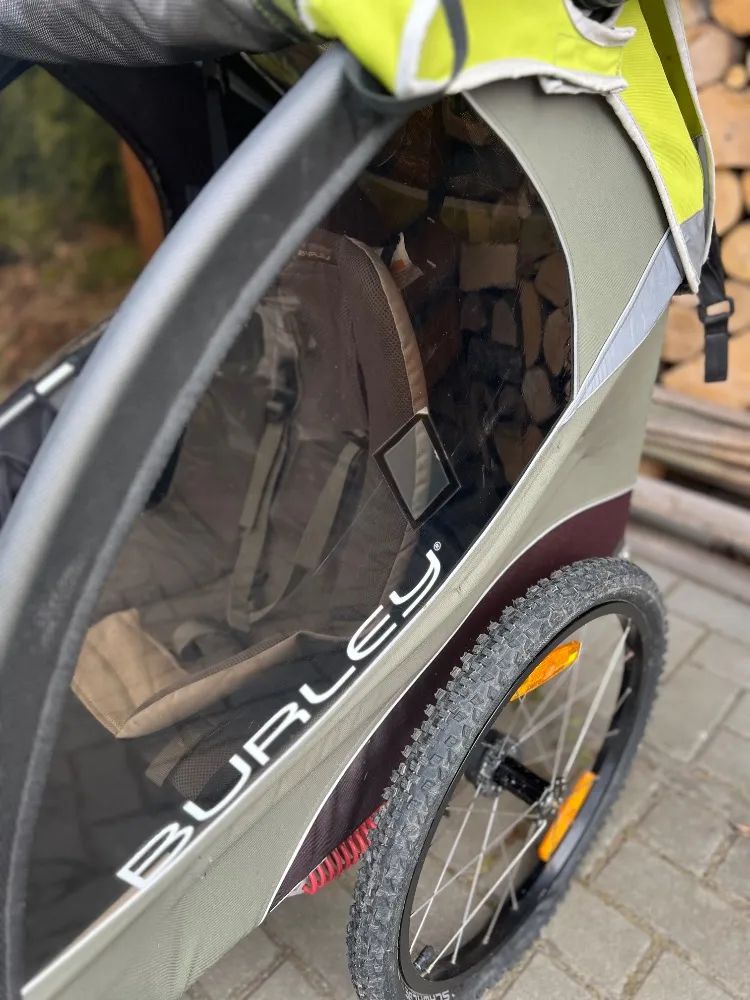 Cyklovozík Burley D’Lite – odpružený vozík & sportovní kočár