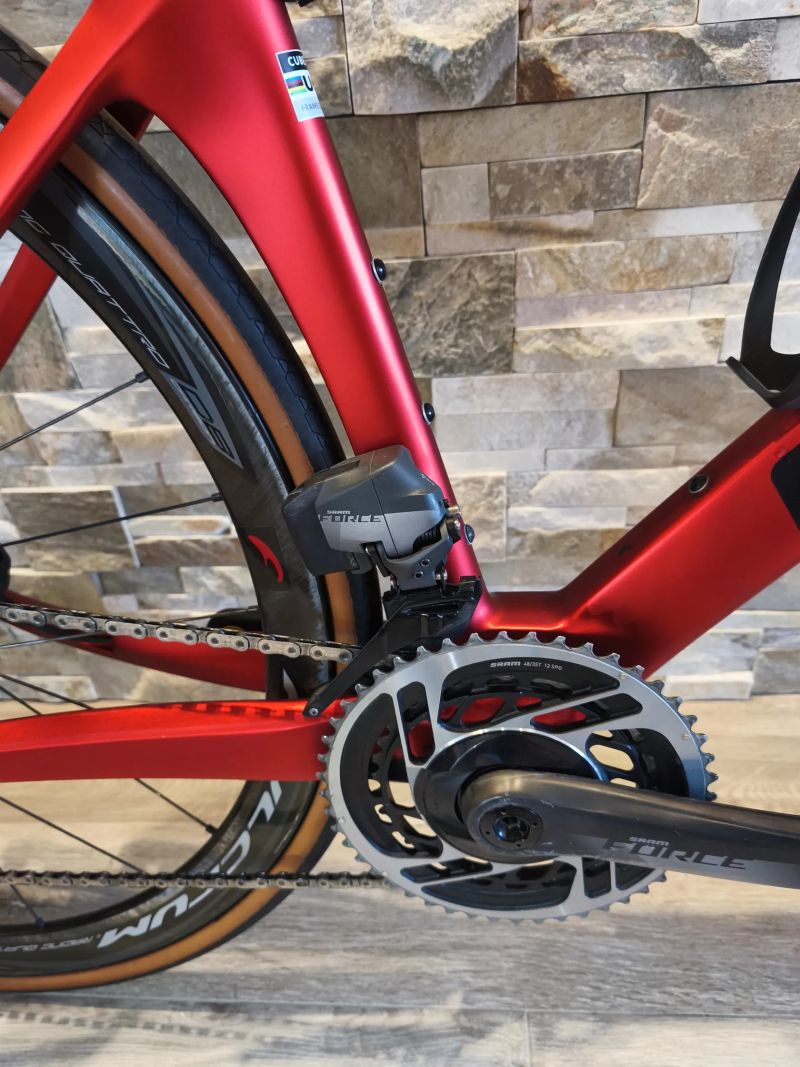 Cube Agree C:62 El. AXS Force, karbon kola