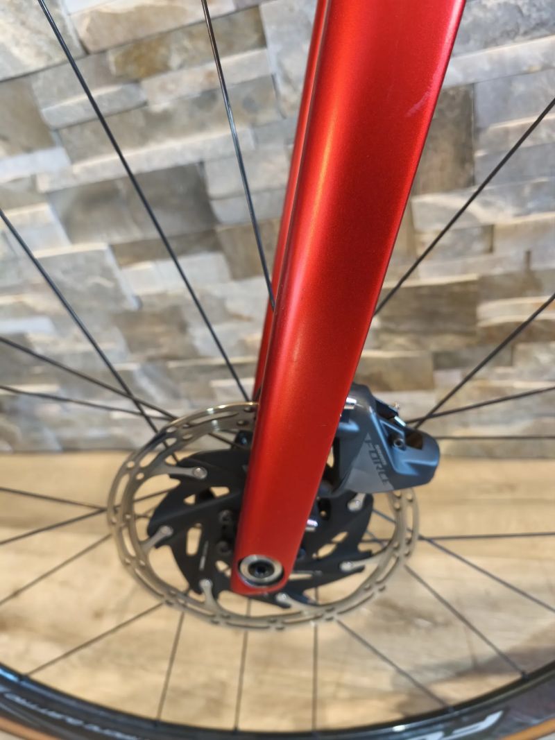 Cube Agree C:62 El. AXS Force, karbon kola