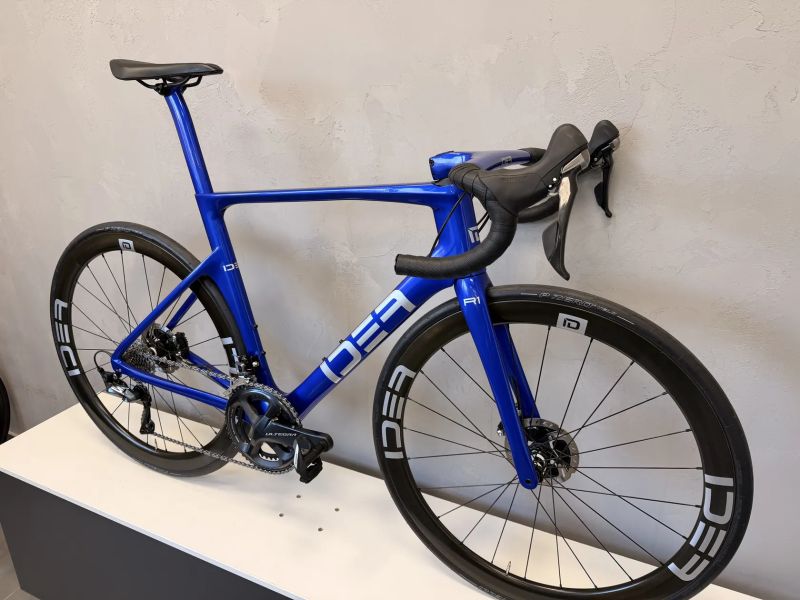 Silniční kolo IDEA R1 Aero