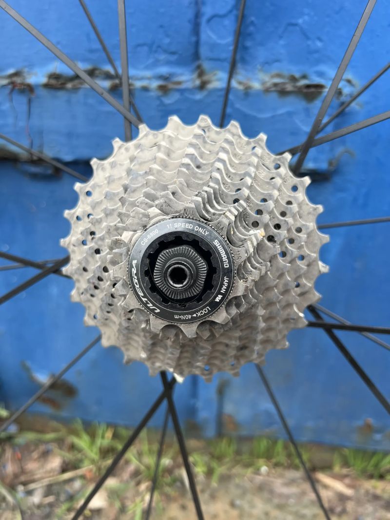 Zapletená kola Mavic Aksium