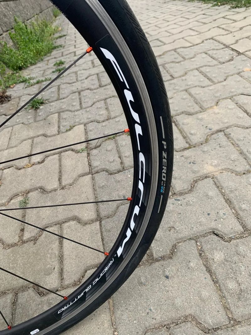 Karbonové silniční kolo Specialized Tarmac SL2, vel. 52cm, 162-172cm