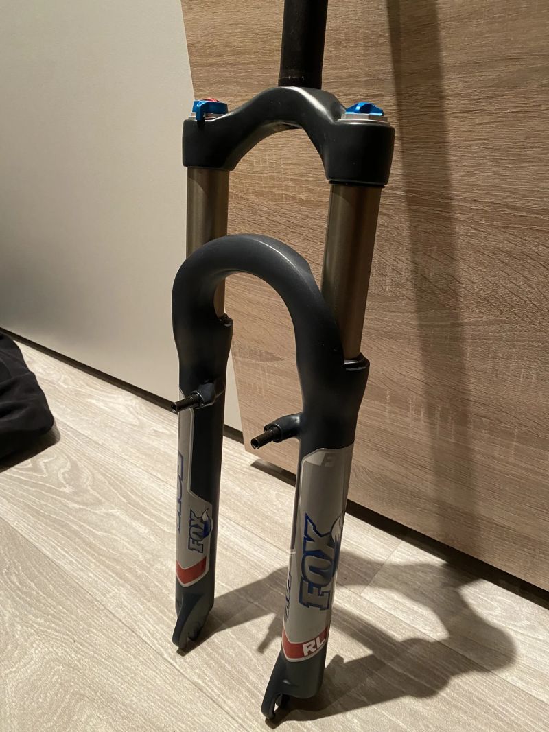 Fox F100 RL, sloupek 26,5cm !!