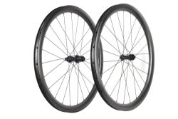 Zapletená karbonová kola 38 mm