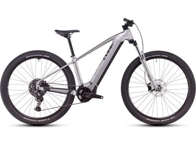 Cube Reaction Hybrid ONE 800 2026 více barev