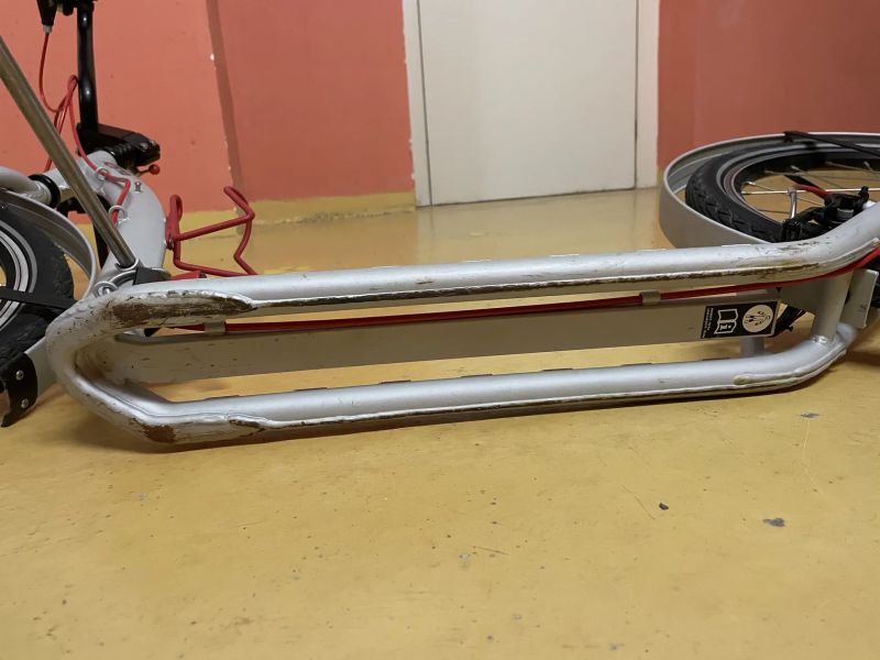 Koloběžka Kostka twenty max Fold