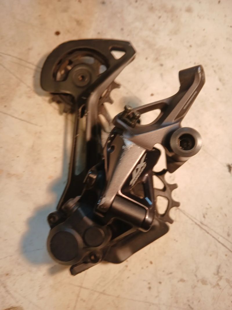 Shimano XT - RD 8100 SGS 12 s