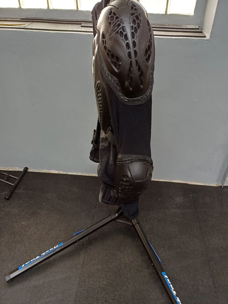 Chráničová vesta Alpinestars