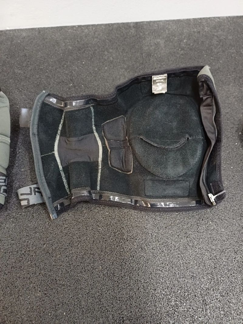 Chrániče kolen ONeal XL