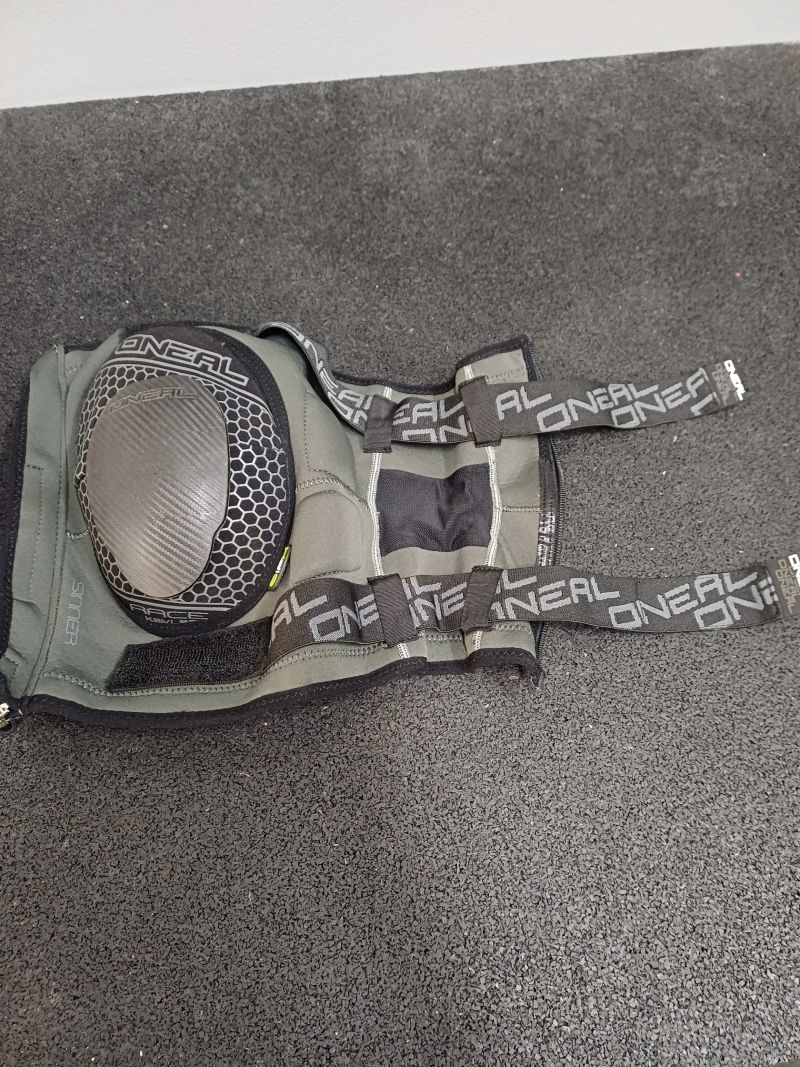 Chrániče kolen ONeal XL