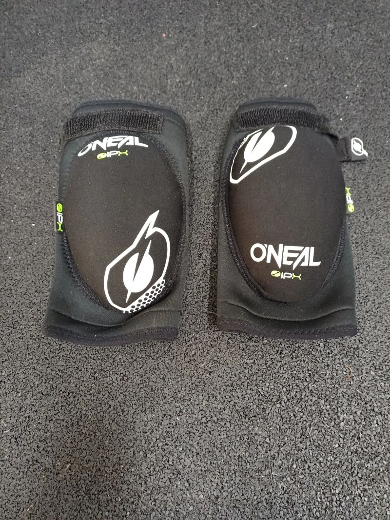 Chrániče loktů ONeal