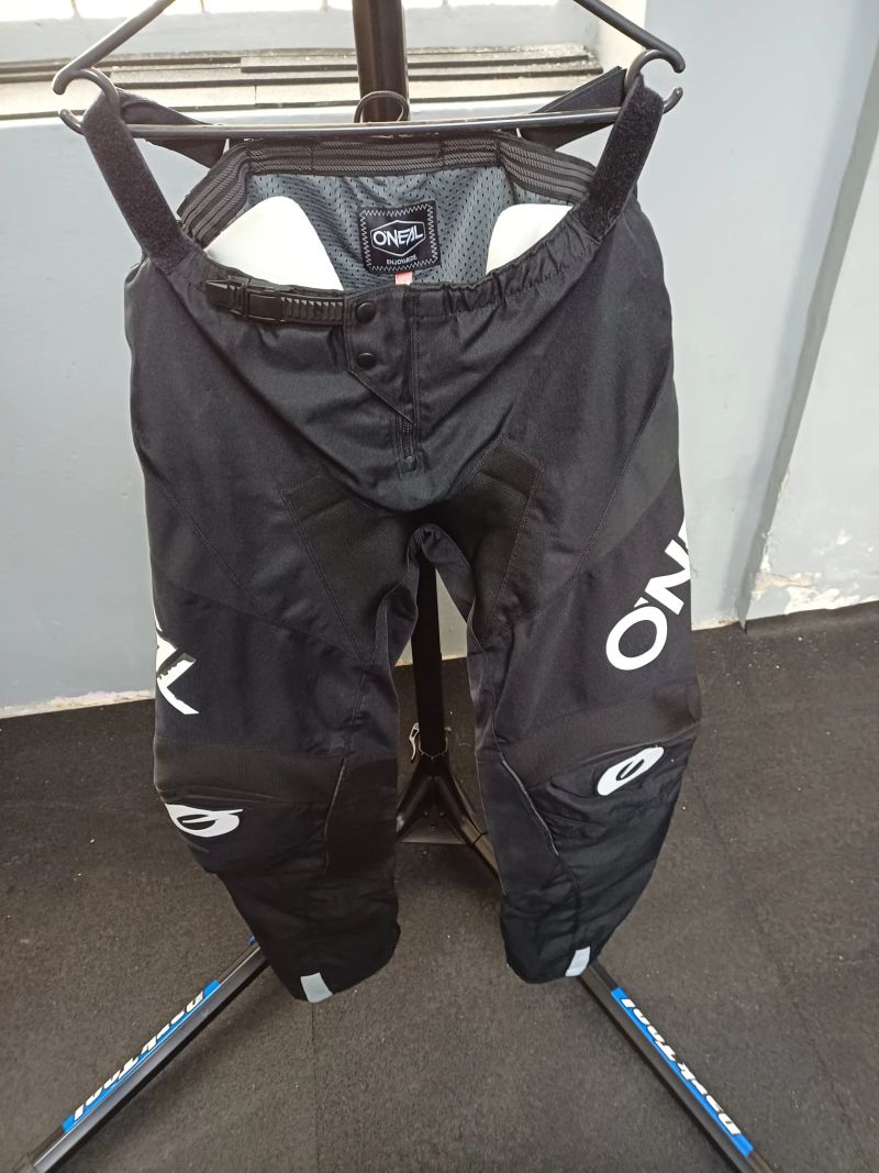 Sjezdové kalhoty ONeal vel.38
