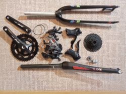 Nové komponenty na silniční kolo