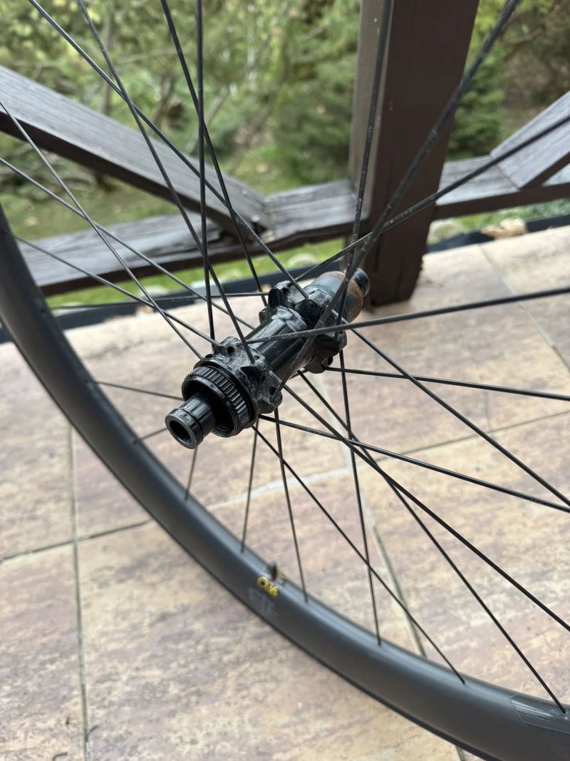 Vypletená kola Black inc sixty