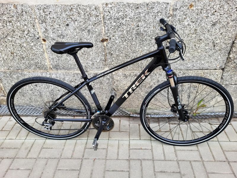 TREK 28" - ACERA/HYDRAULIKY/SR NCX LITE MG vel.M - 17"