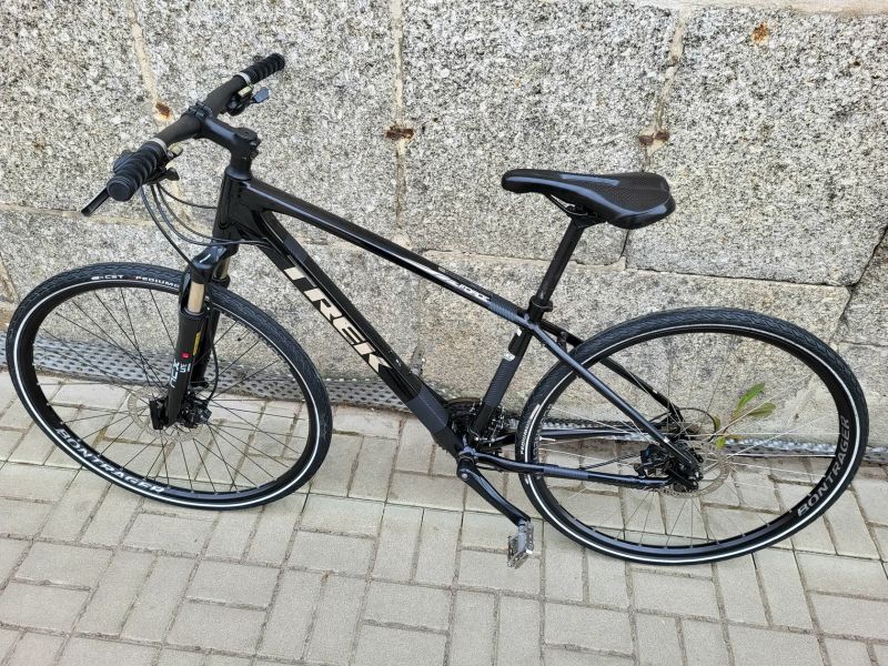 TREK 28" - ACERA/HYDRAULIKY/SR NCX LITE MG vel.M - 17"