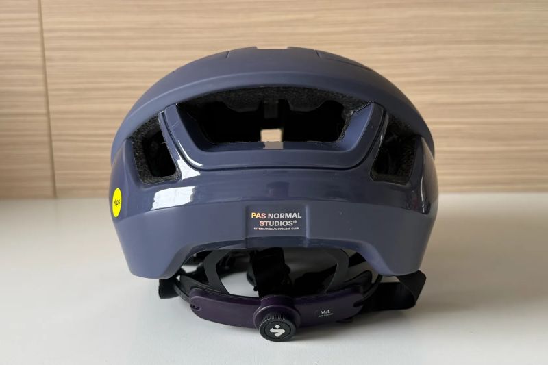 Sweet protection Falconer Aero x PNS helma velikost M/L