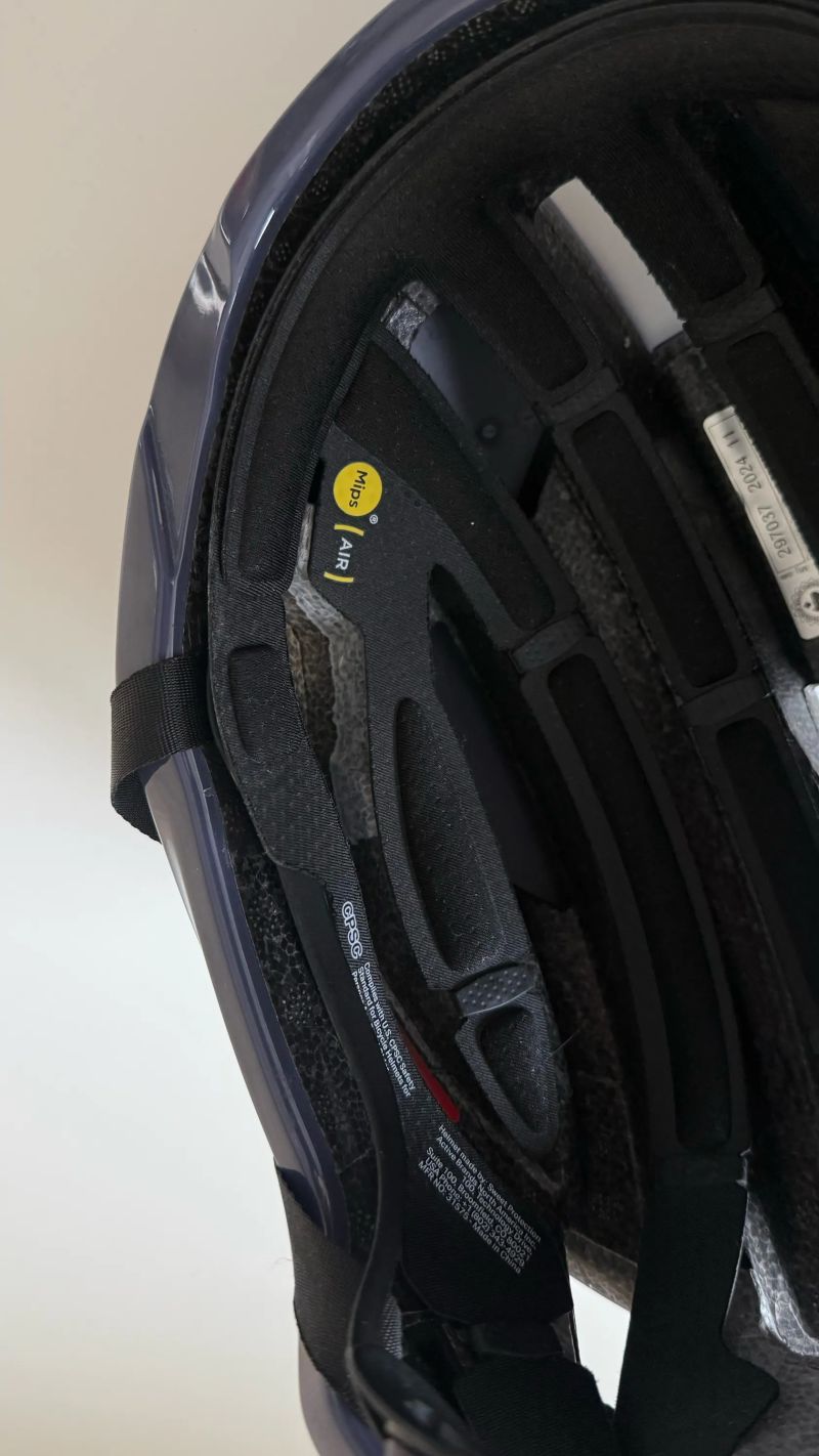 Sweet protection Falconer Aero x PNS helma velikost M/L