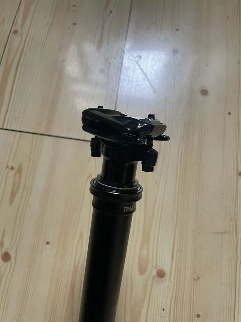 Teleskopická sedlovka FOX se zdvihem 175 mm, průměr 31.6 