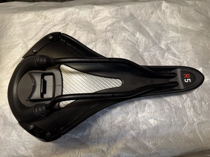 Fizik Aliante R5 140mm
