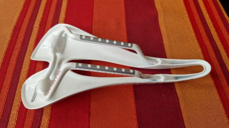 Prodám sedlo Selle SMP