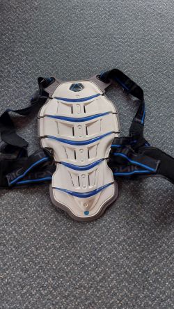 Páteřák Tryonic Feel 3.7 REV'IT vel.L