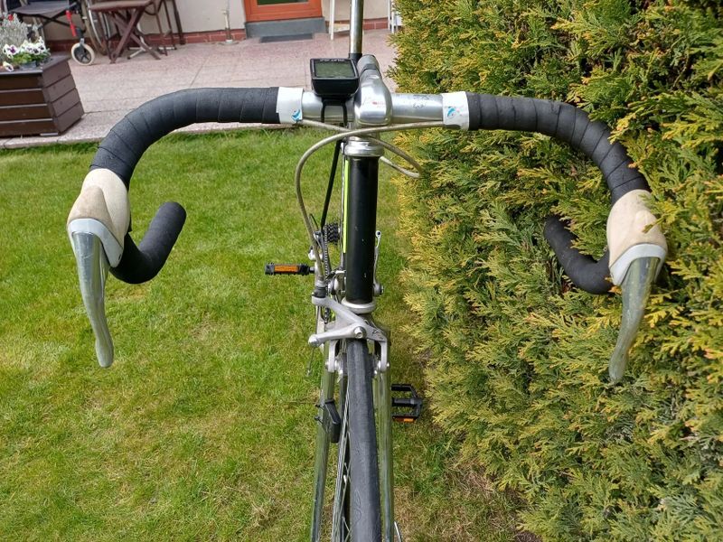 Prodám starší silniční kolo - samostavba