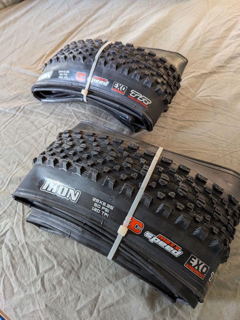 Maxxis Ikon