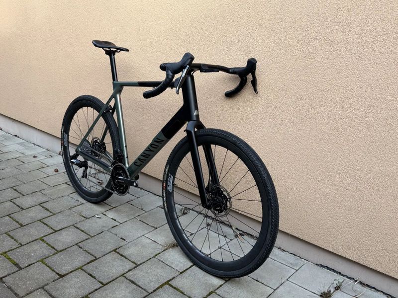 Canyon Grail CF SLX 8 AXS