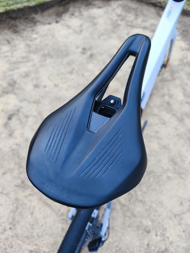 Superior X-ROAD Team Issue Di2 GR velikost L -180-190cm