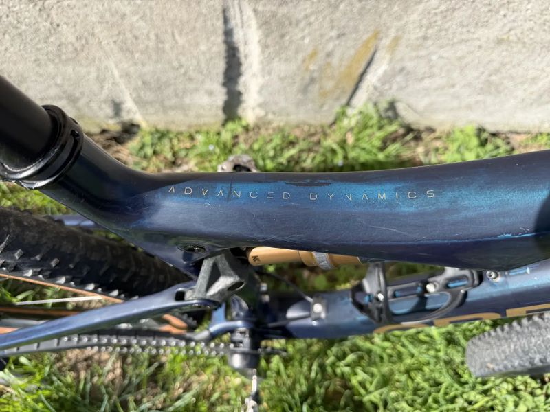 Horske karbonove kolo 