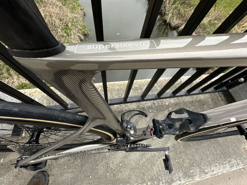 CANNONDALE SUPERSIX EVO CARBON 2 Ultegra Di2 54cm M 100% stav