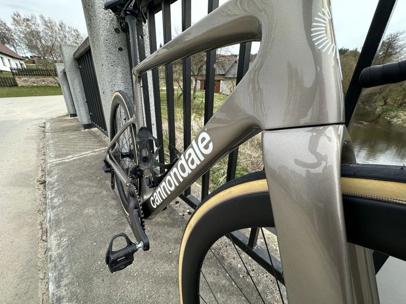 CANNONDALE SUPERSIX EVO CARBON 2 Ultegra Di2 54cm M 100% stav