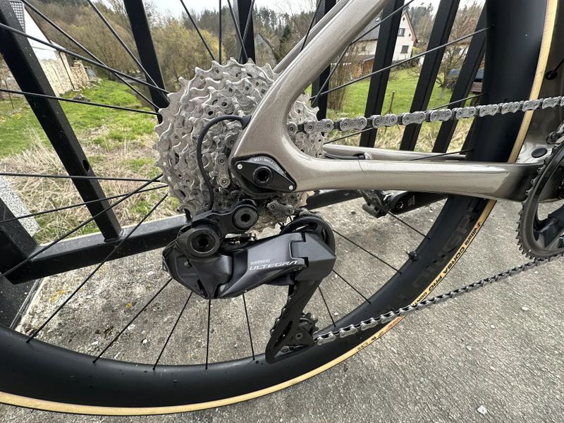 CANNONDALE SUPERSIX EVO CARBON 2 Ultegra Di2 54cm M 100% stav