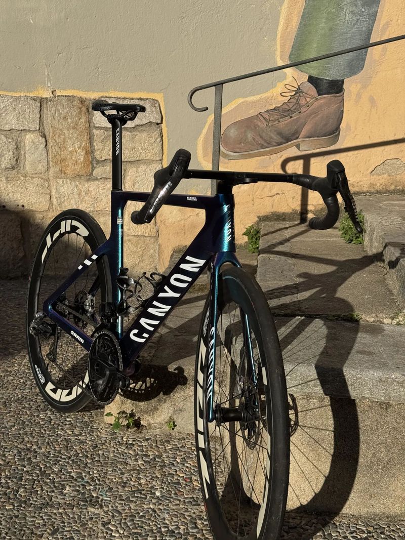 Canyon Aeroad CFR AXS vel. M