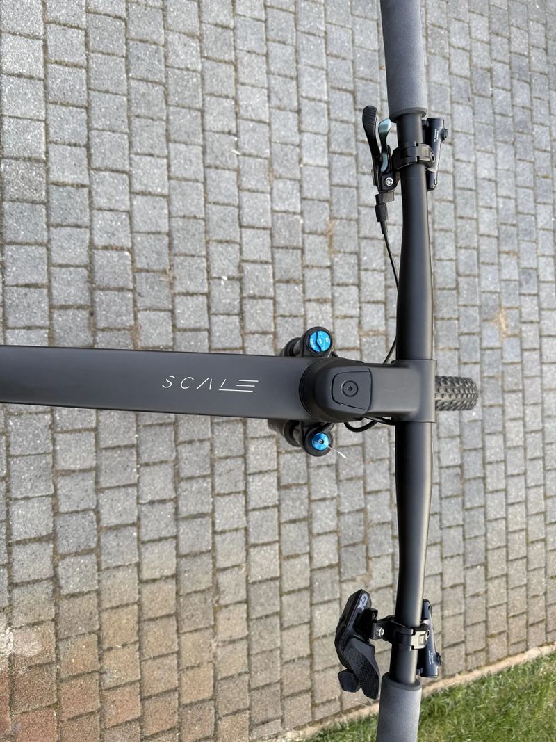 Scott Scale 910, 2023