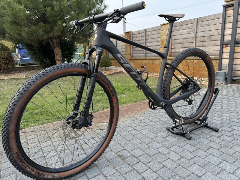 Scott Scale 910, 2023