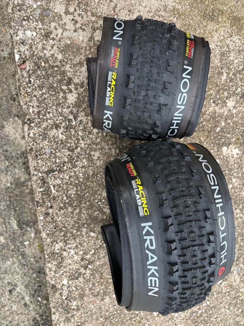 plášť HUTCHINSON KRAKEN TLR 29x2,30 kevlar, černý, 2ks