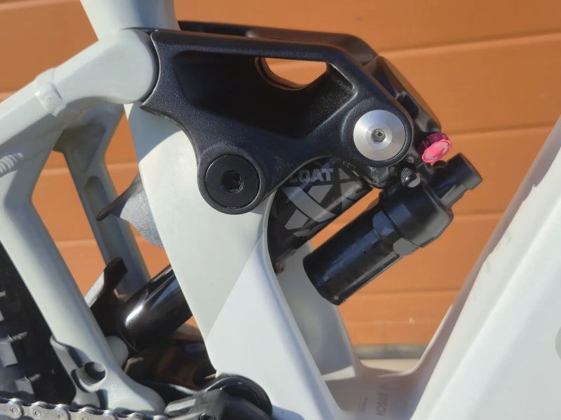 Mondraker MONDRAKER Crafty Carbon R